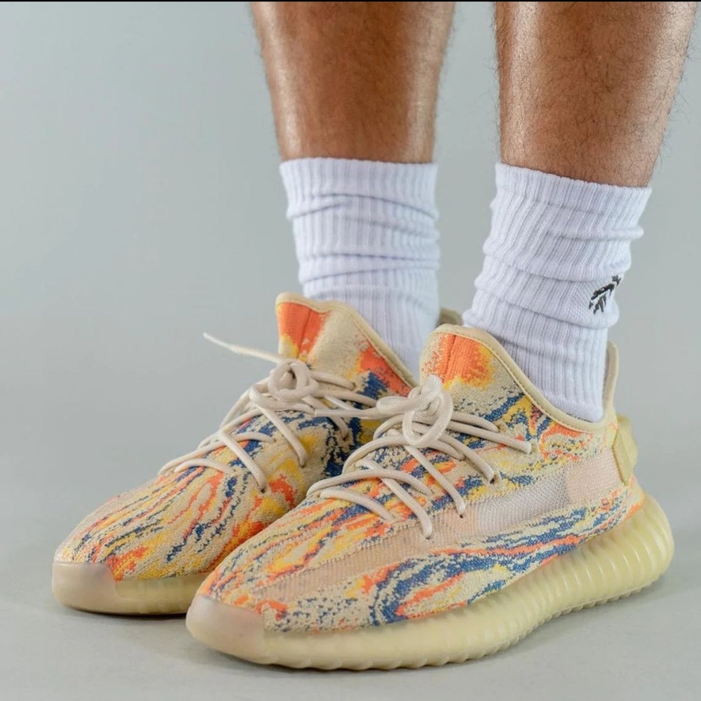 YEEZY BOOST 350 V2 'MX OAT' (UNISEX)